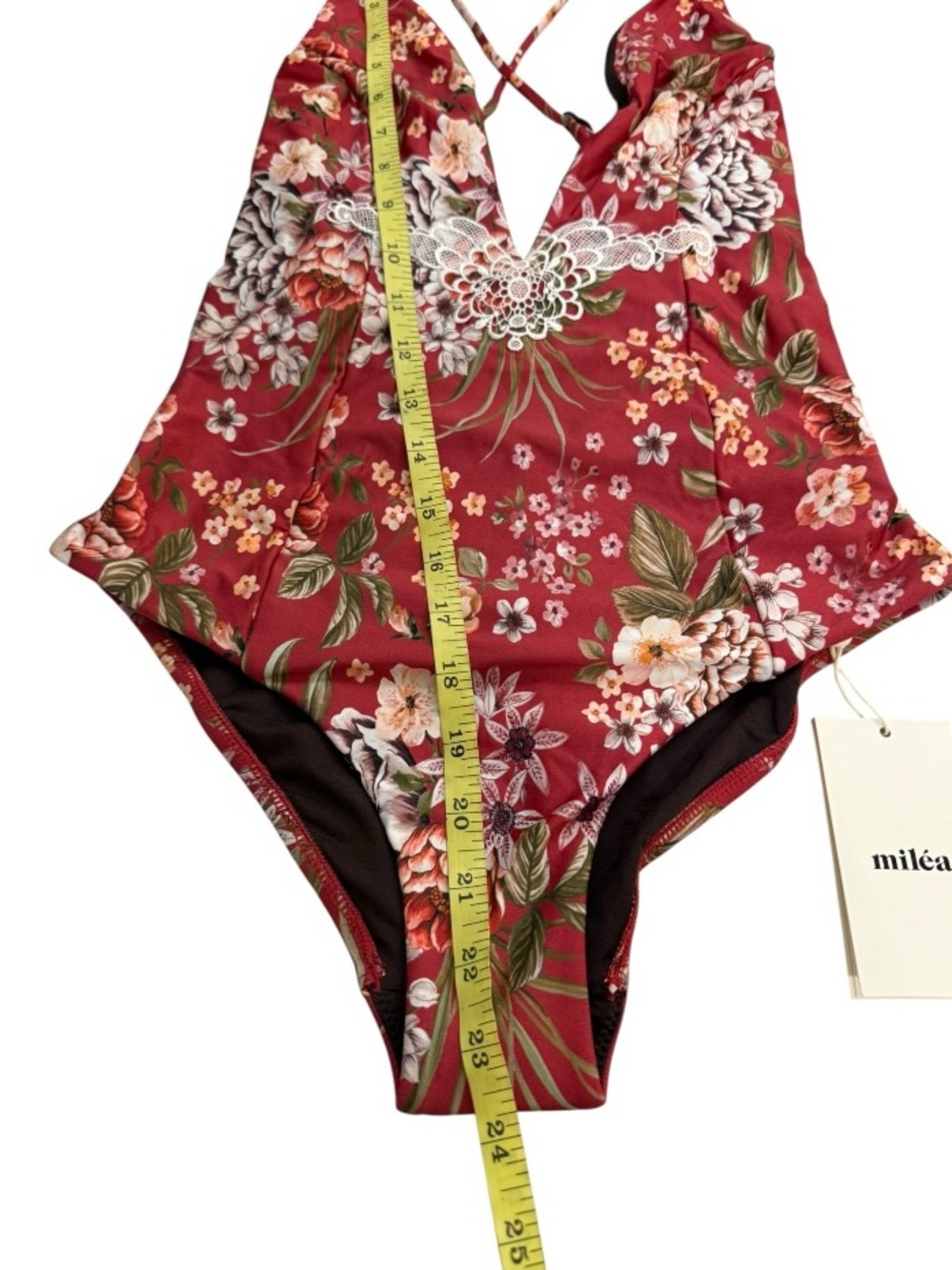 Milea/Seafolly NWT Scarlet Gardenia Floral Crisscross Back One Piece Swimsuit 6 - Picture 9 of 10